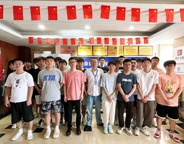 近期結(jié)班留影 | 百尺竿頭，更進(jìn)一步，加